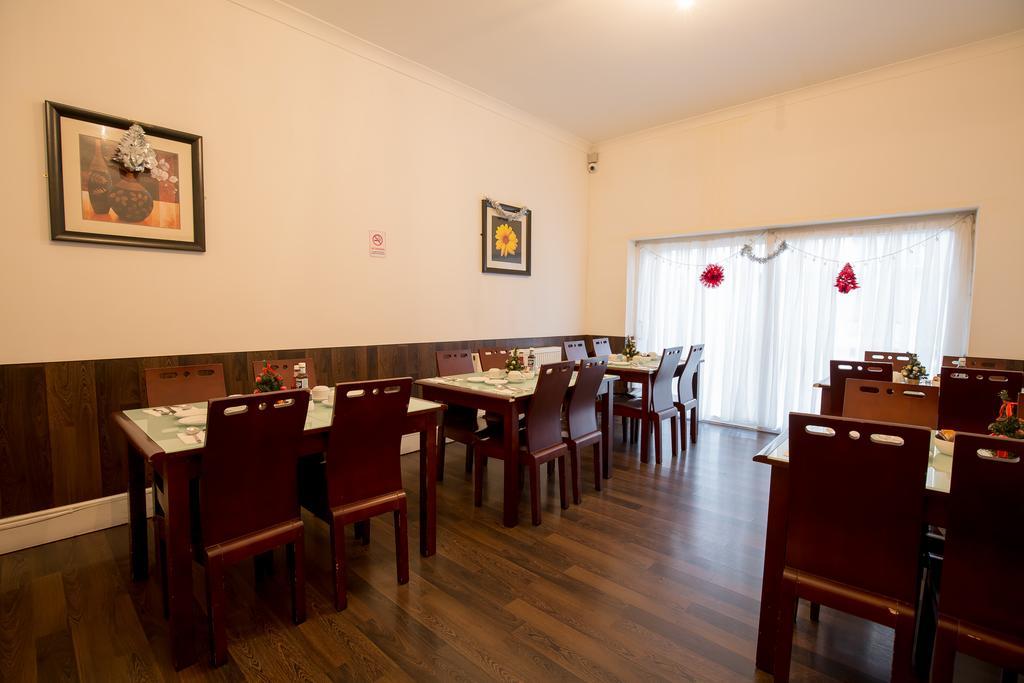 Citybest Hotel Ілфорд Екстер'єр фото