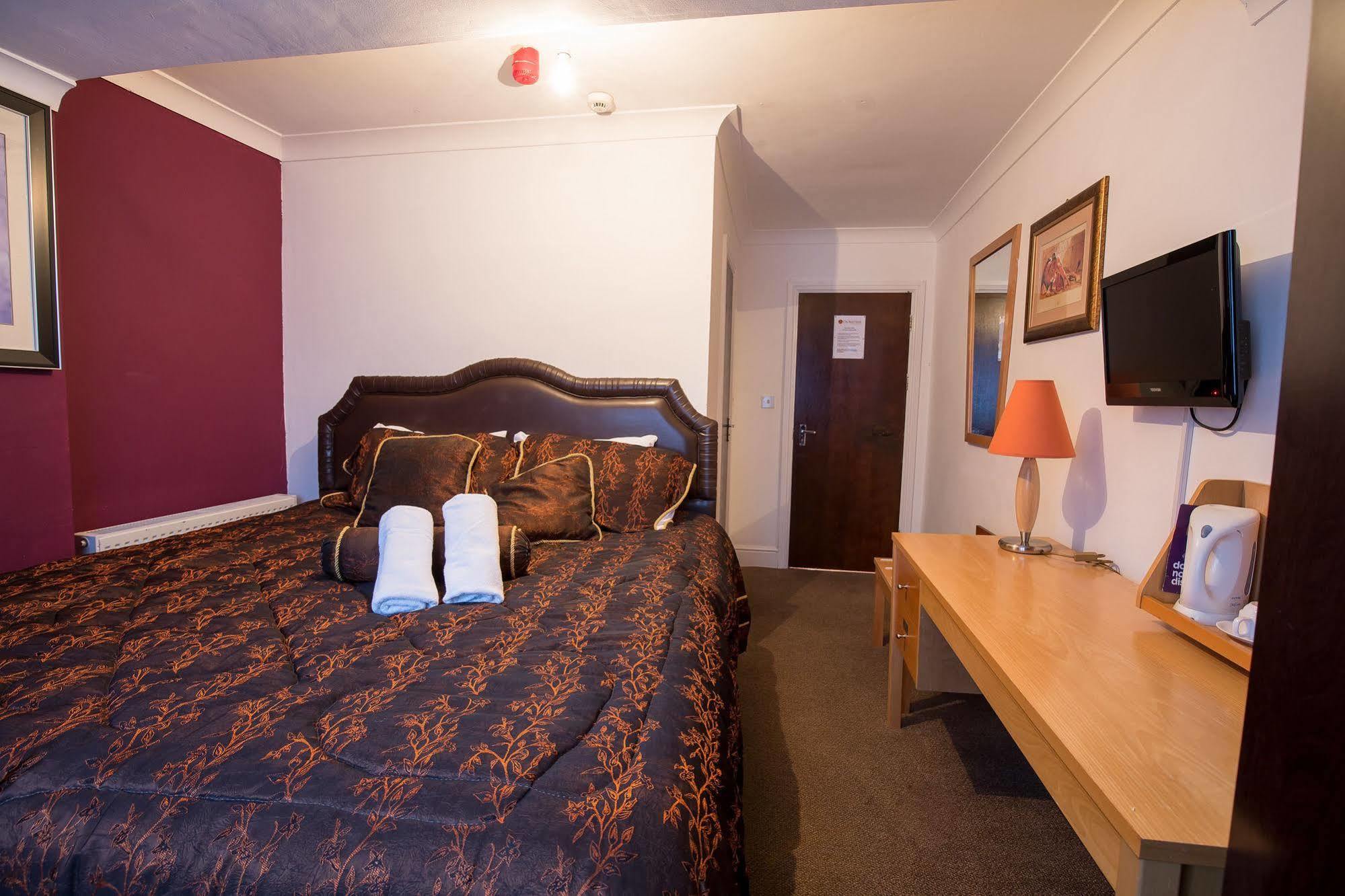 Citybest Hotel Ілфорд Екстер'єр фото