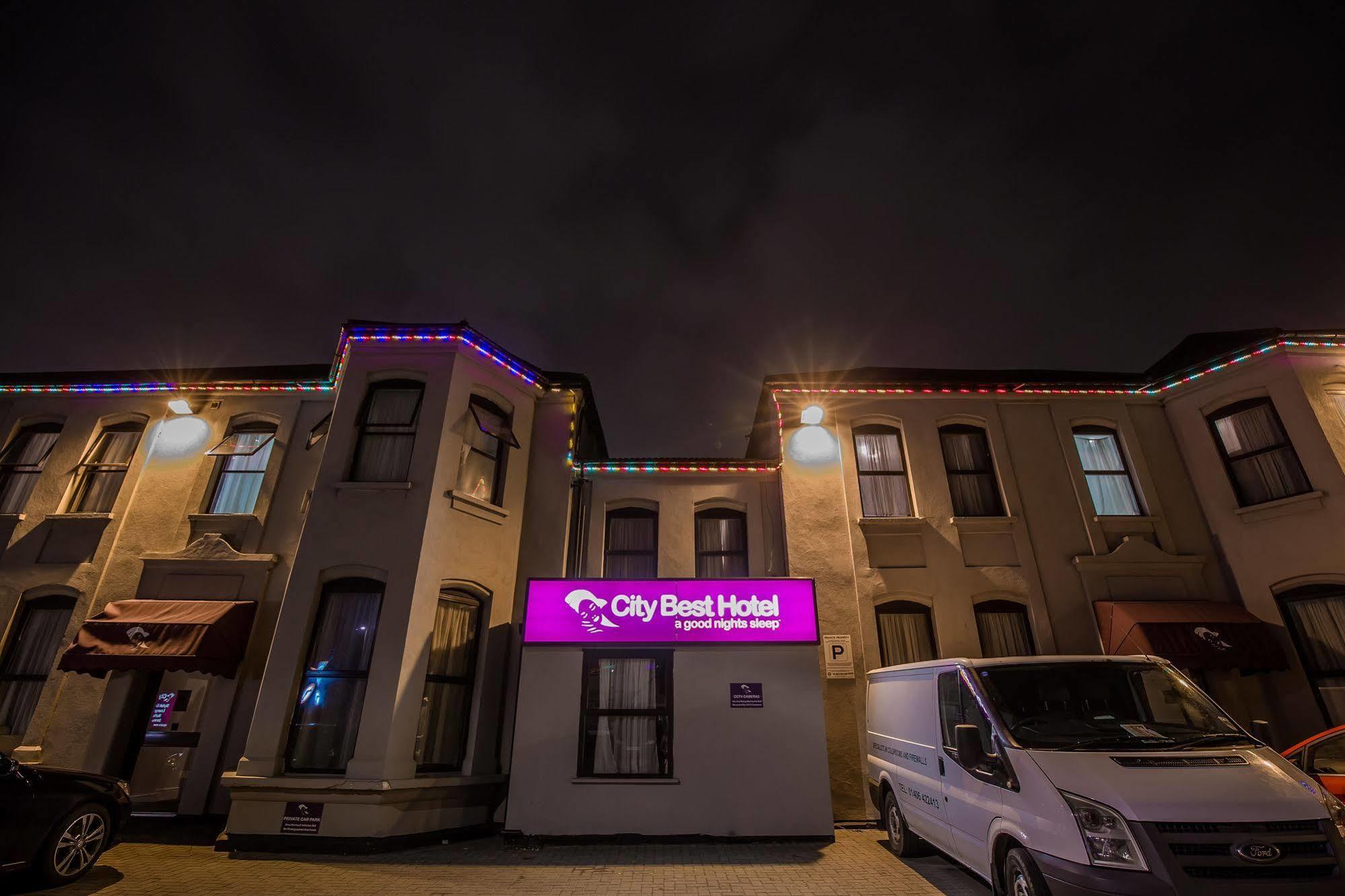 Citybest Hotel Ілфорд Екстер'єр фото